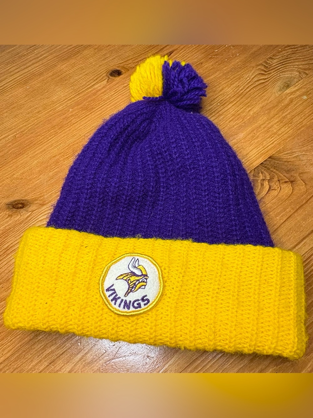 Vintage 70’s Eski Cap Minnesota Vikings NFL Pom Pom Tuque Beanie Winter Hat OSFA